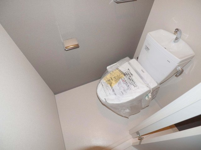 トイレ　ララプレイス大阪城ヴェステン