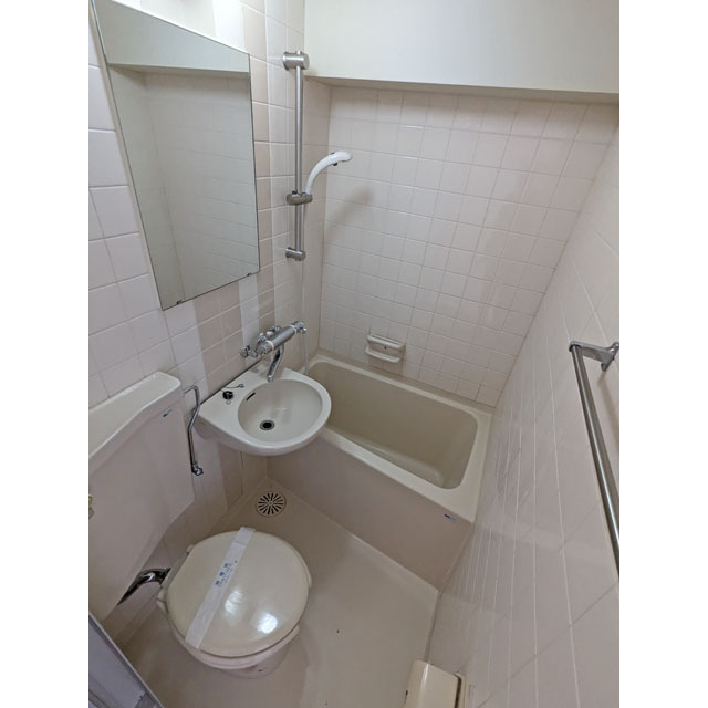 その他設備　３点ユニットバス