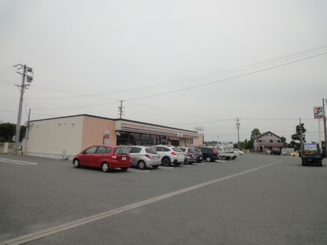 コンビニ　セブンイレブン 浜北平口南店（コンビニ）まで390m