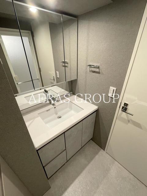 洗面設備　同タイプ参考写真