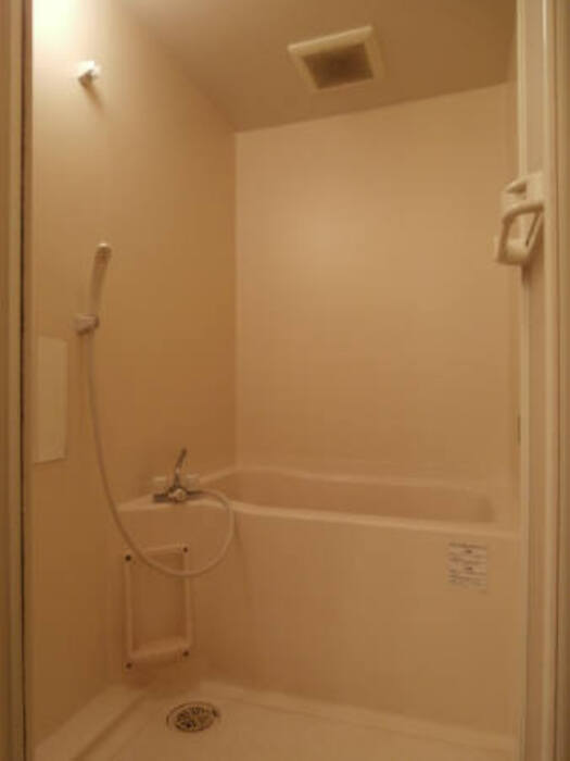 バス・シャワールーム　グランブルー　浴室