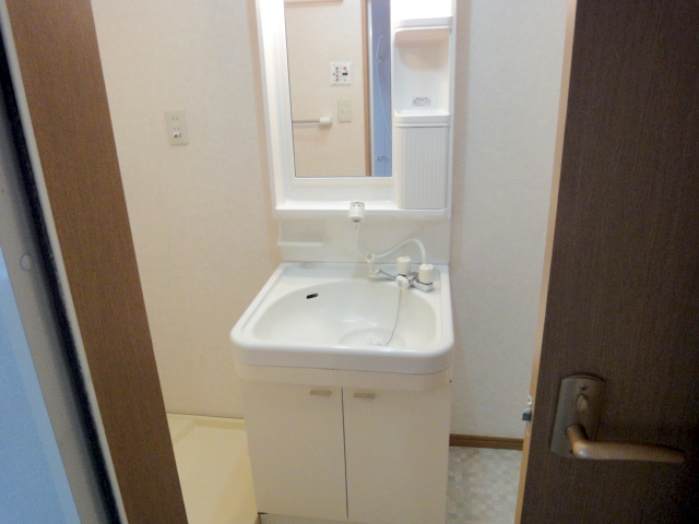 洗面設備　別室参考写真となります。