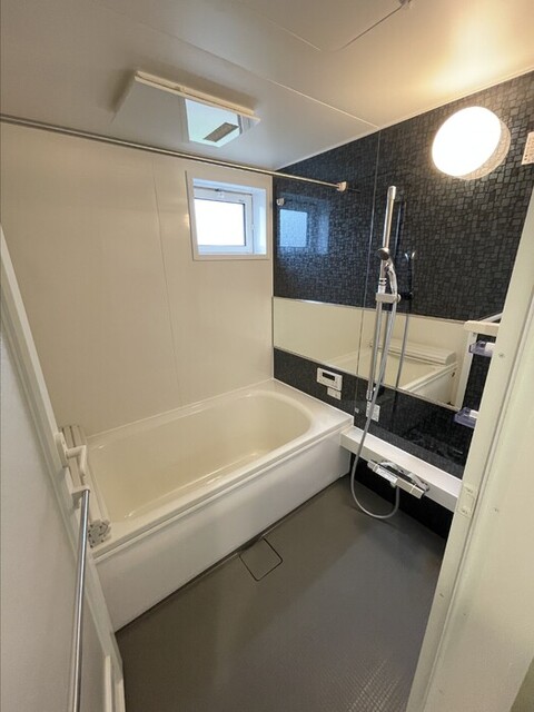 バス・シャワールーム　浴室