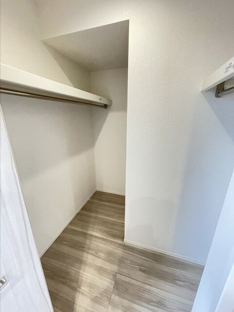 収納　ウォークインクローゼット