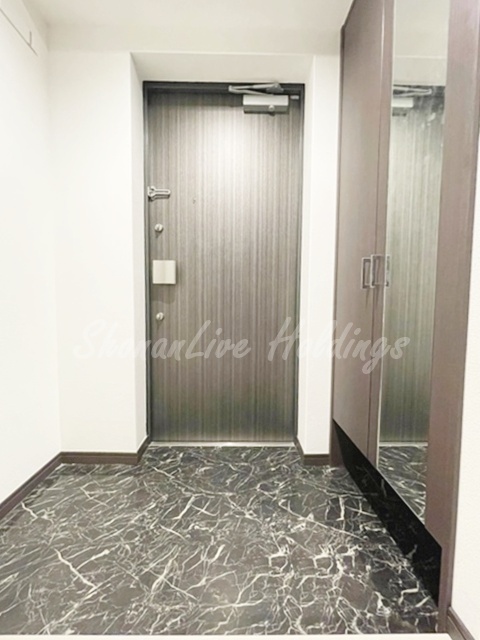 玄関　お履き物が多い方にもおすすめ♪