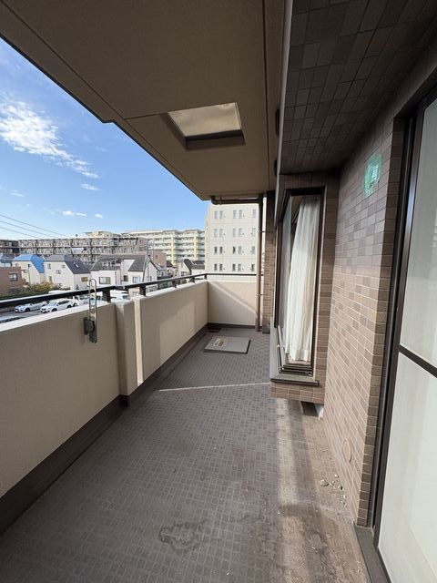 バルコニー　南向きのバルコニー