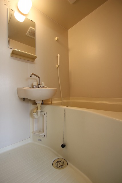 洗面設備　同物件別号室