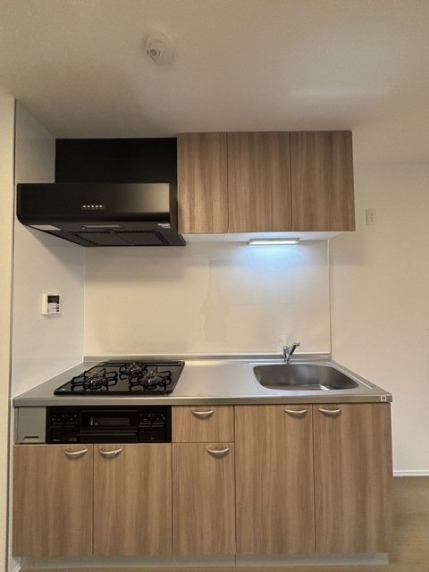 キッチン　＊３口ガスコンロ付き