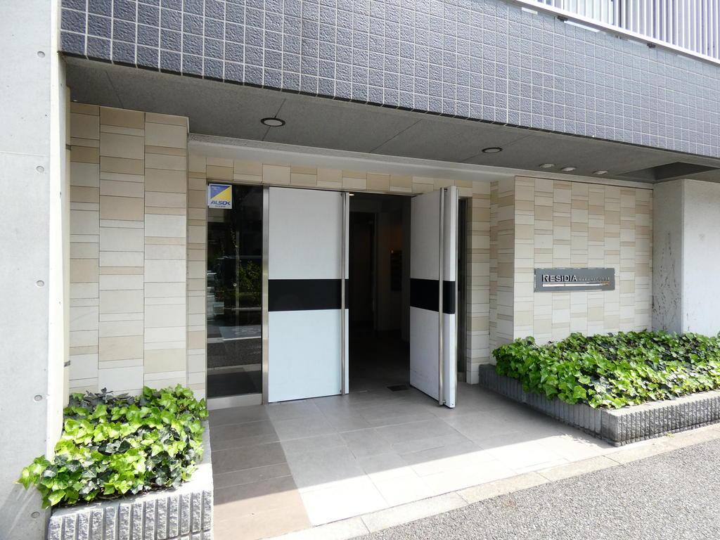 エントランス　エントランス