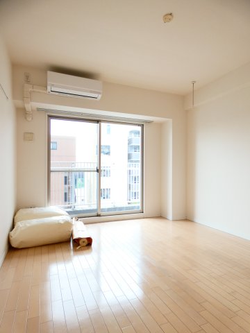 居室・リビング　居間※別部屋参考写真