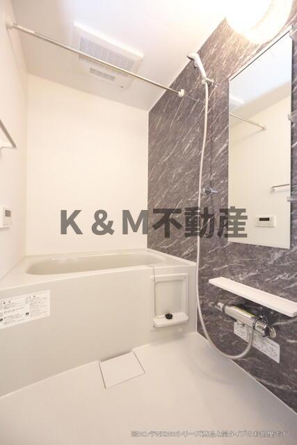 バス・シャワールーム　きれいなお風呂です