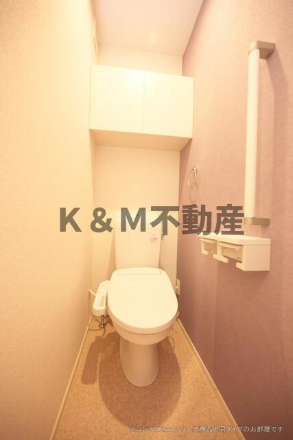 トイレ　トイレもきれいです