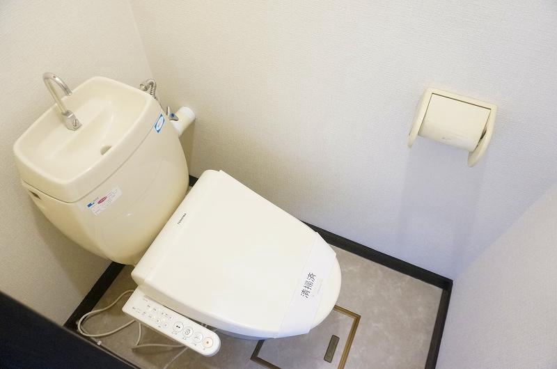 トイレ　トイレ