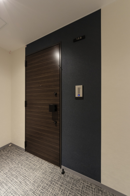 玄関　※写真は同タイプ住戸です。