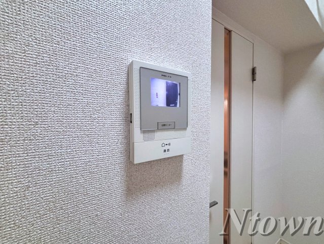 セキュリティ　モニター付きインターホンです