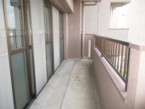 バルコニー　ベランダ