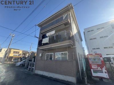 建物外観　敷地内駐車場・駐輪場あり！