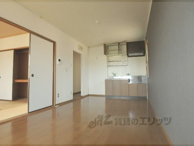 居室・リビング　リビング