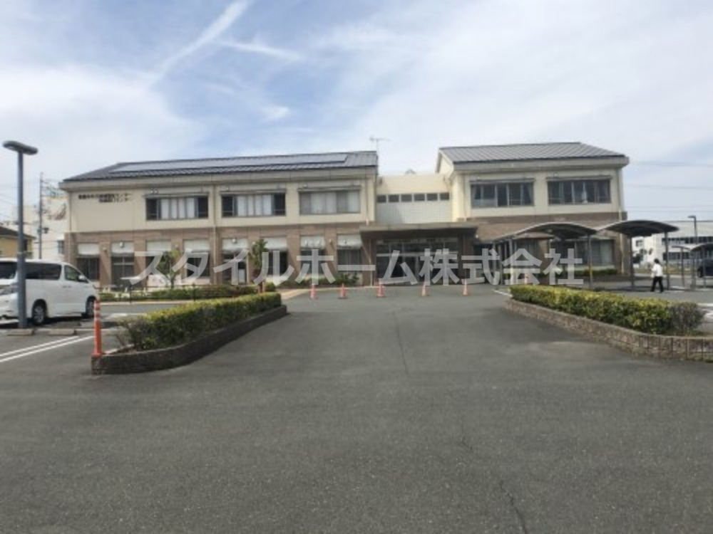 役所　豊橋市役所 西部窓口センター（役所）まで233m