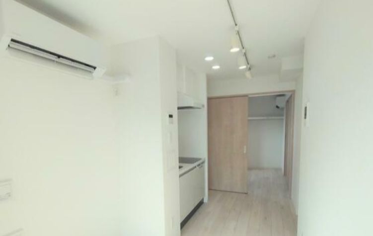 居室・リビング　別号室参考写真