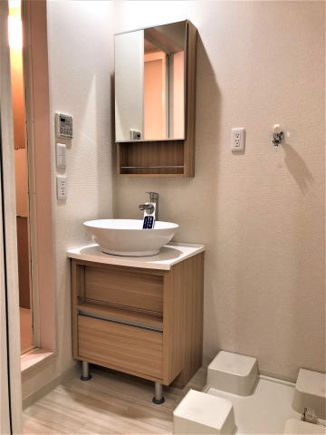 洗面設備　同仕様