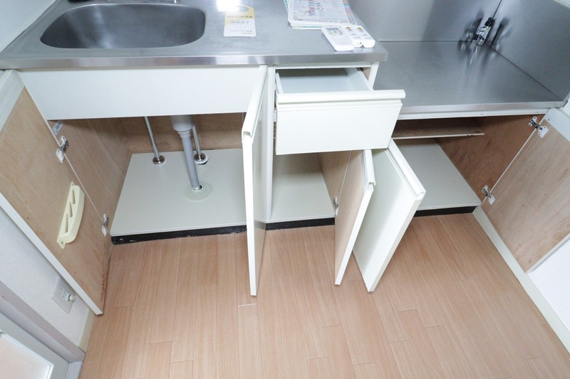 収納　キッチン