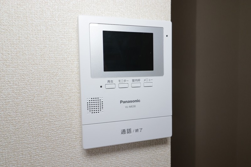 セキュリティ　モニター付きインターホン