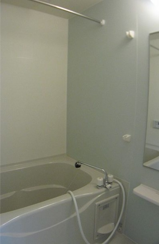 バス・シャワールーム　図面と現状に相違がある場合には現状を優先