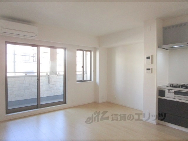 居室・リビング　洋室