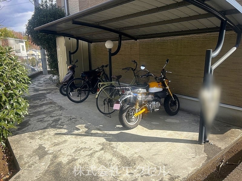 その他設備　屋根付きの中ロ印上