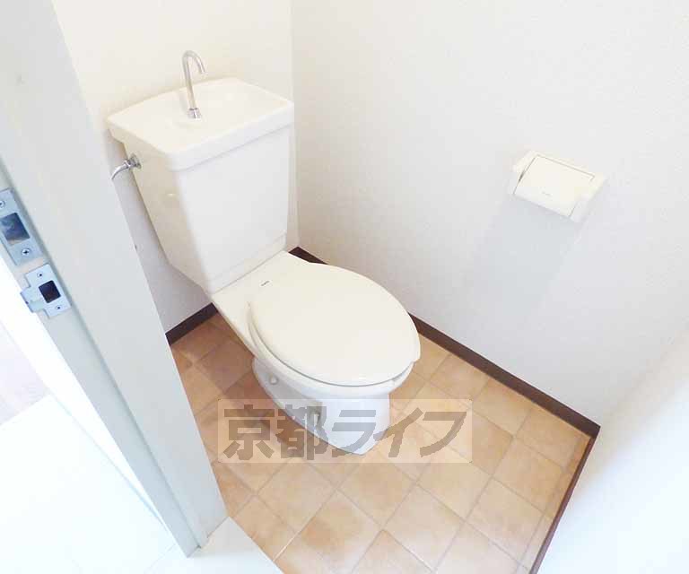 トイレ　清潔感のあるトイレです。