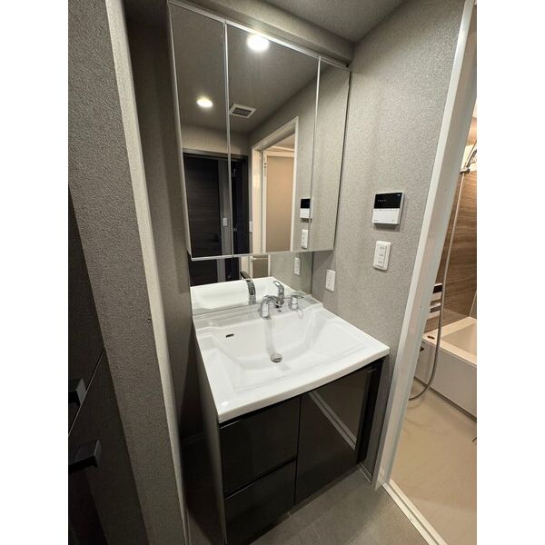 洗面設備　別室の参考写真です。※現況優先