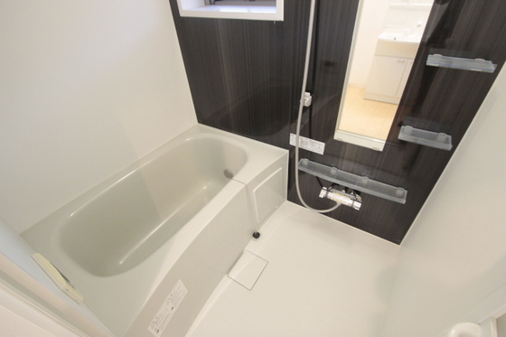 バス・シャワールーム　※別号室の写真です