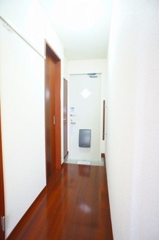 玄関　図面と現状に相違がある場合には現状を優先