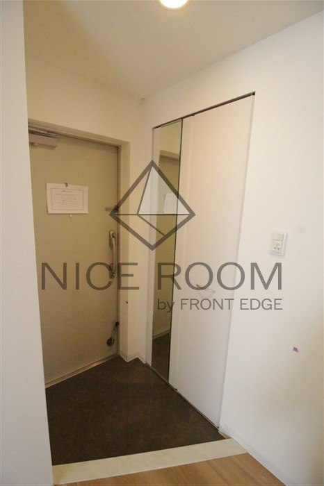 玄関　セレーナ・コンフォルト天神橋　玄関