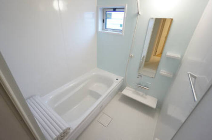 バス・シャワールーム　追い焚き付きバス♪