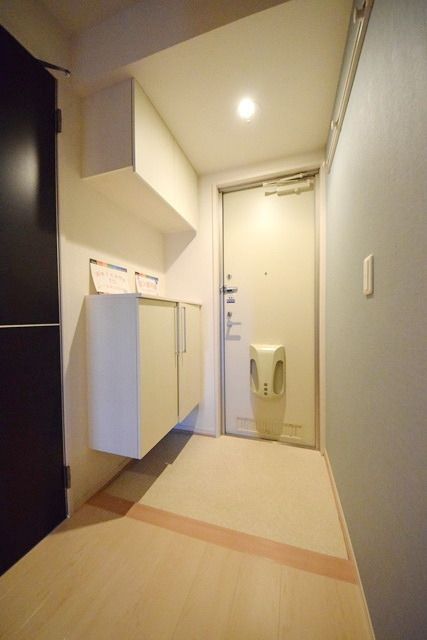 玄関　他号室参考写真