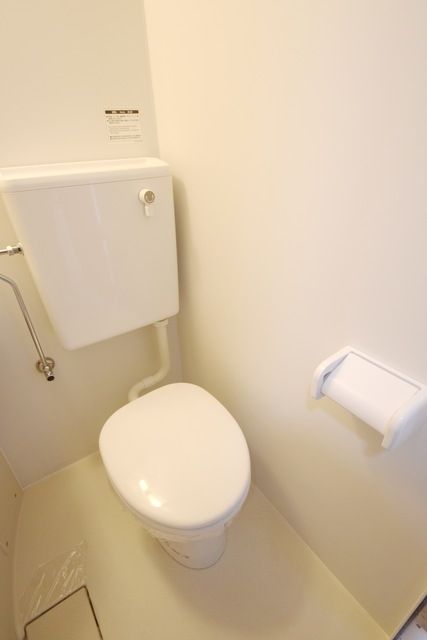 トイレ　別部屋参考写真