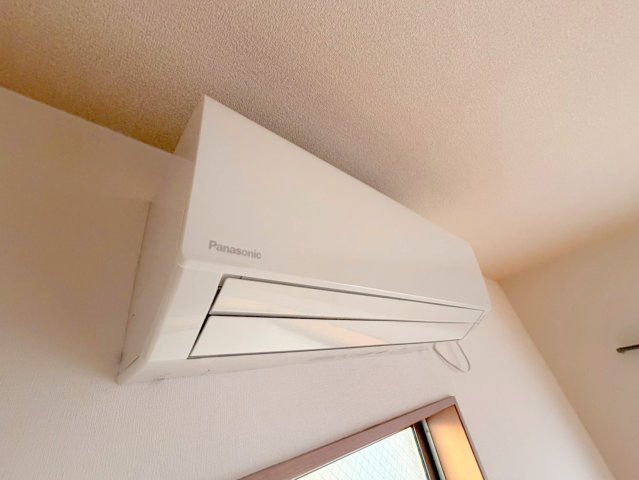 その他設備　エアコンが最初からついているのは、本当に助かりますね。