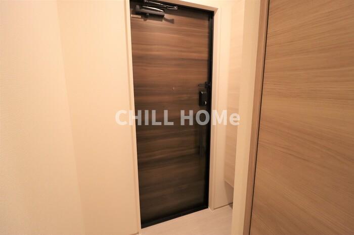 玄関　当社、チルホームのHPもご覧ください(^^)/物件情報多数♪