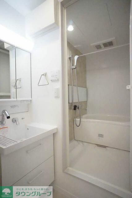 バス・シャワールーム　★お部屋探しは株式会社タウンハウジング東京まで★
