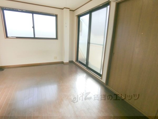 居室・リビング　洋室