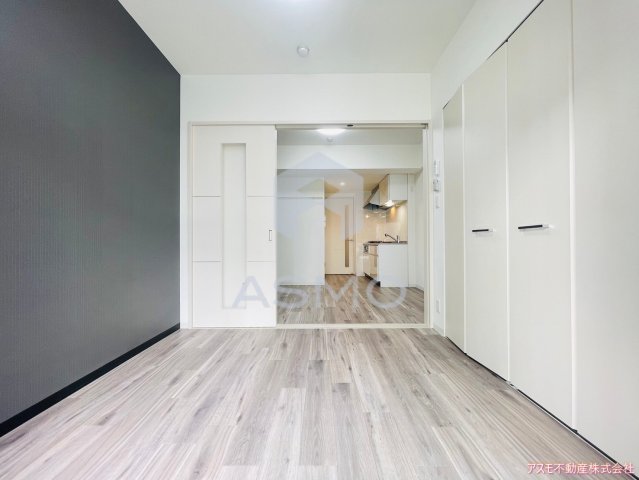 居室・リビング　同マンション別部屋　参考写真