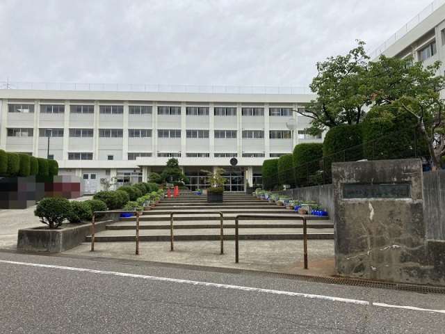 小学校　東青山小学校（小学校）まで145m