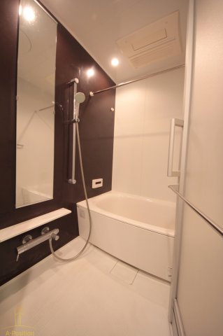 バス・シャワールーム　リバーサイドタワー中之島