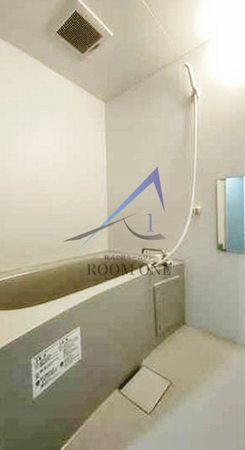 バス・シャワールーム　お風呂です。