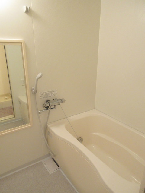 バス・シャワールーム　★追い焚き機能★