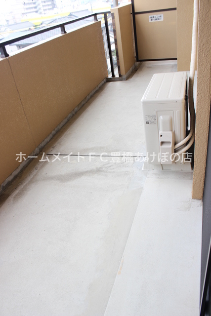 バルコニー　同型別部屋写真