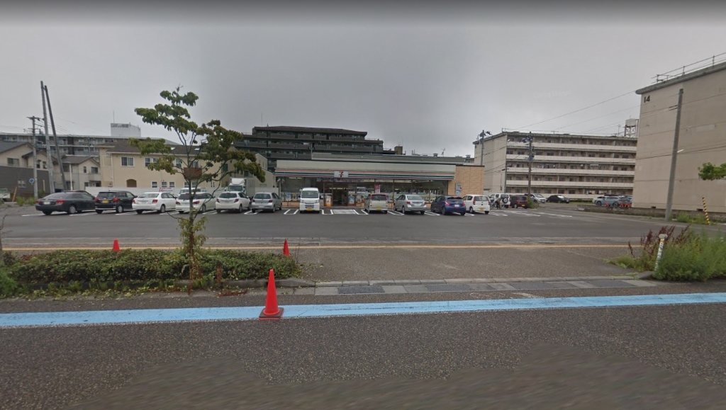 コンビニ　セブンイレブン 新潟幸西店（コンビニ）まで469m