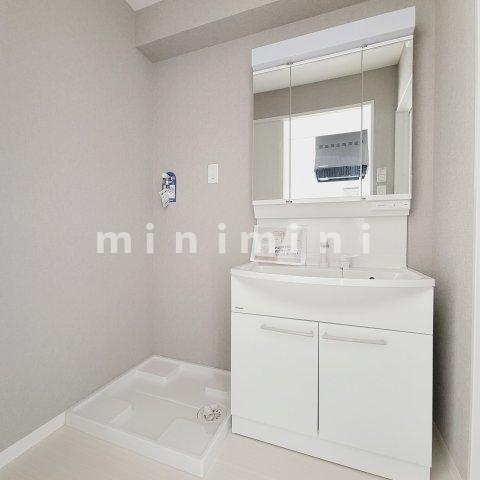 洗面設備　※写真は他号室を含む為現状優先とさせて頂きます